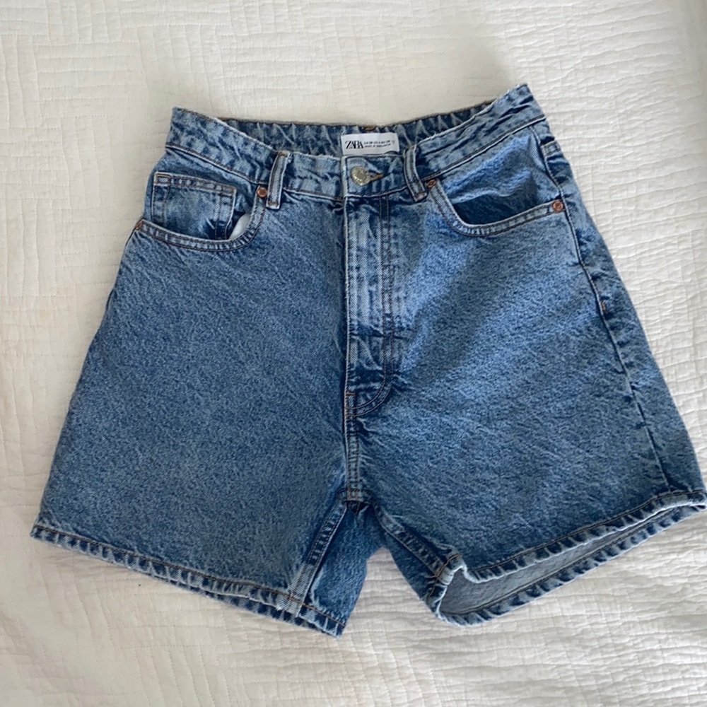 Zara Shorts